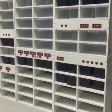 Pvc Climbing Cabinet Gecko Horn Frog Breeding Integrated Snake Cabinet Drawer Cabinet Reptile Breeding Intelligent Constant Temperature Incubator