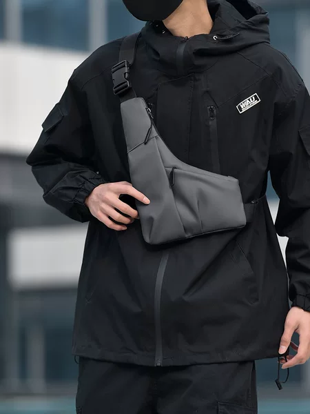 New Men's Portable Chest Bag Outdoor Sports Shoulder Bag Simple Irregular Lightweight Crossbody Bag Casual Waist Bag Trendy