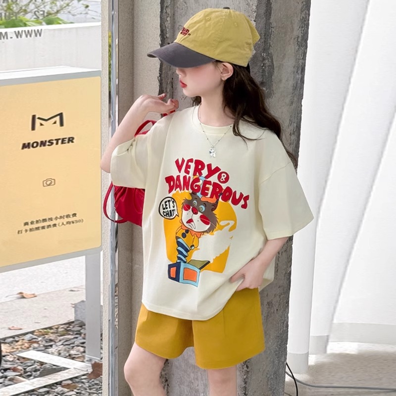 Girls Summer Suit 2025 New Style Girls Summer Short-Sleeved Shorts Two-Piece Set Junior High School Girls Summer Tops