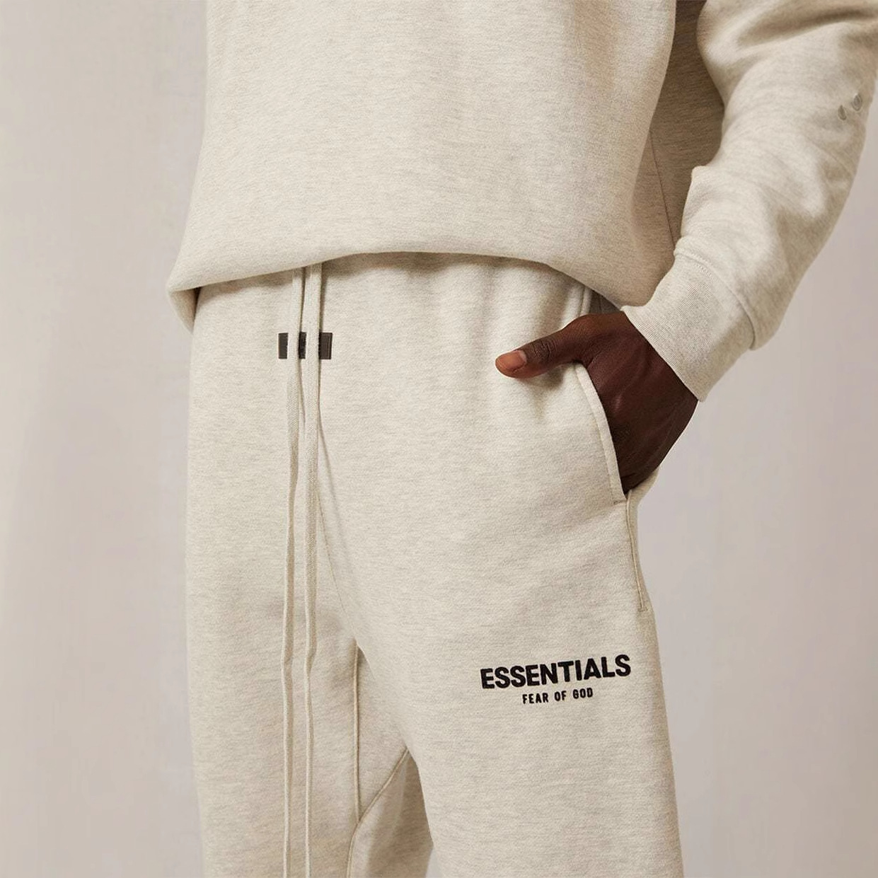 2022SS Fleece Straight Leg Pants Velour Logo Print ESSENTIALS Streetwear Cross-border