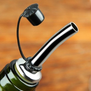 304 Stainless Steel Wine Bottle Cork with Lid Household Wine Pour Bar Wine Decanter Wine Decanter