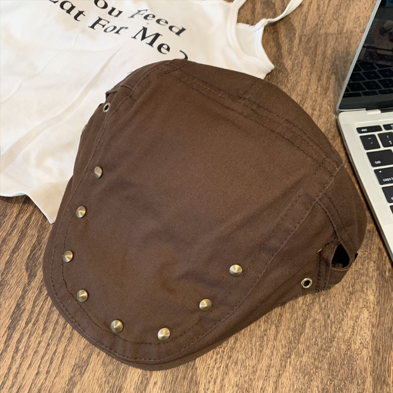 Retro remaches hacia adelante sombrero mujer primavera y verano versátil hip-hop sombrero pintor retrógrado delgado boina casual muestra cara pequeña