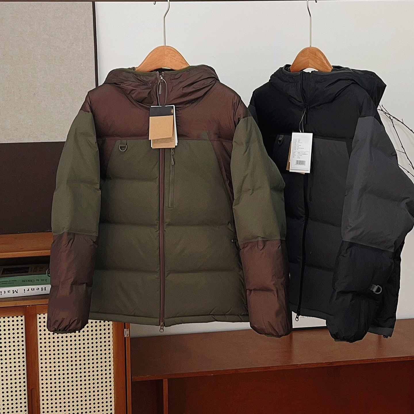 25冬季新款男女款轻量防风防泼水两色连帽鹅绒羽绒服外套1103d11