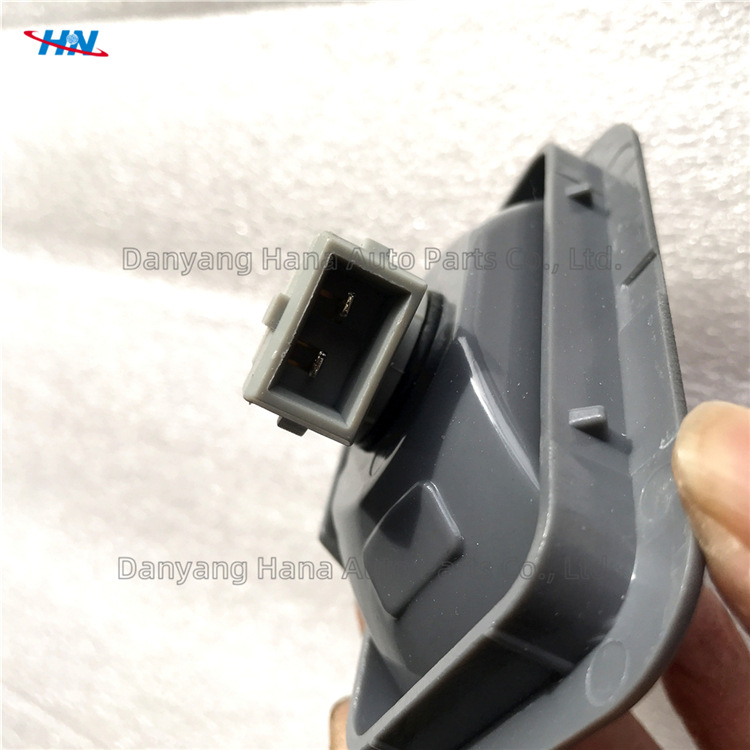 0028200001 Pedal de luz lateral interior de la puerta para luces de camiones Mercedes-Benz ACTROS MP3 MP2 piezas