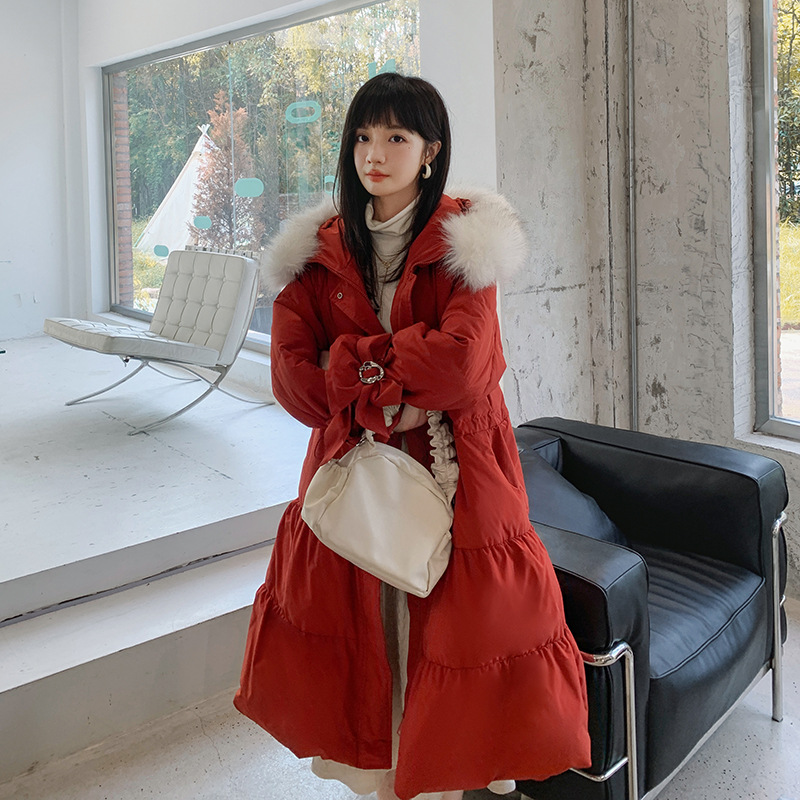 实拍新娘韩系新年红连帽羽绒服女冬季蝴蝶结90绒白鸭绒外套时尚潮