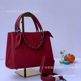女士手提包;童套装;童连衣裙
