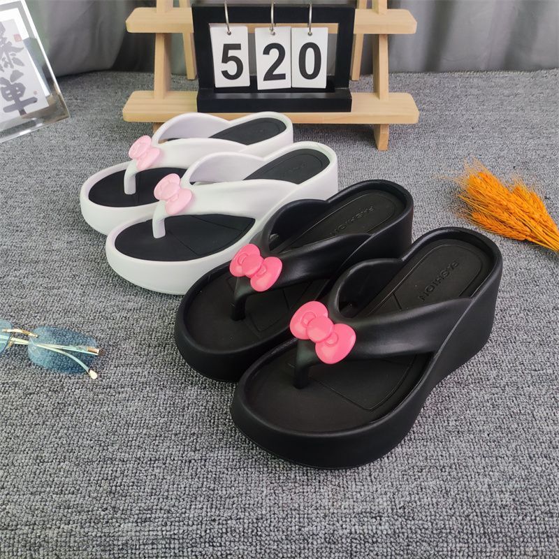 High-Heeled Flip-Flops for Women Cartoon Summer Outdoor Wear Thick-Soled Waterproof Beach Non-Slip Heightening Flip-Flops Summer High-Heeled Flip-Flops for Women Cartoon Summer Outdoor Wear Thick-Soled Waterproof Beach Non-Slip Heightening Flip-Flops Summer