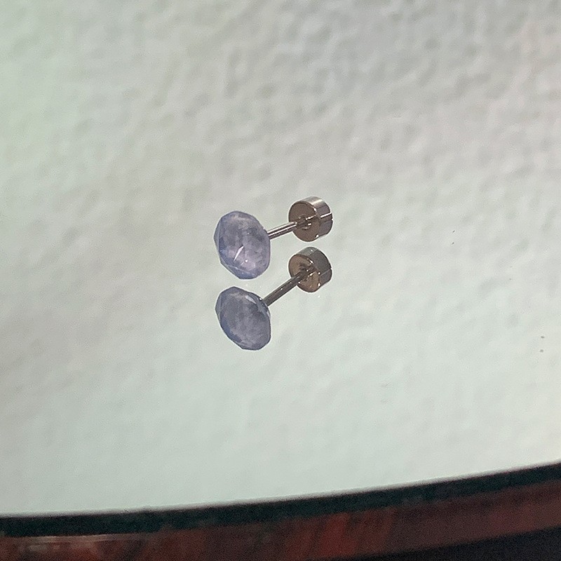 A12 天蓝色锆石（单只）