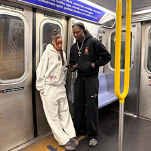 ���|��Derschutze�ذ���ʽ���^�̽��lѝ���ƌ����Bñ�l���\�����b