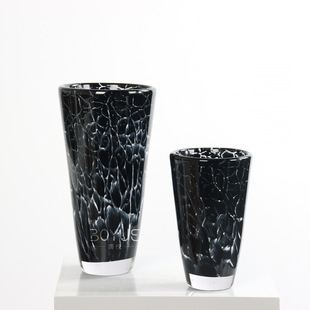 Simple modern black tiger pattern creative Chinese open glass vase model room sales office home soft decoration ornaments