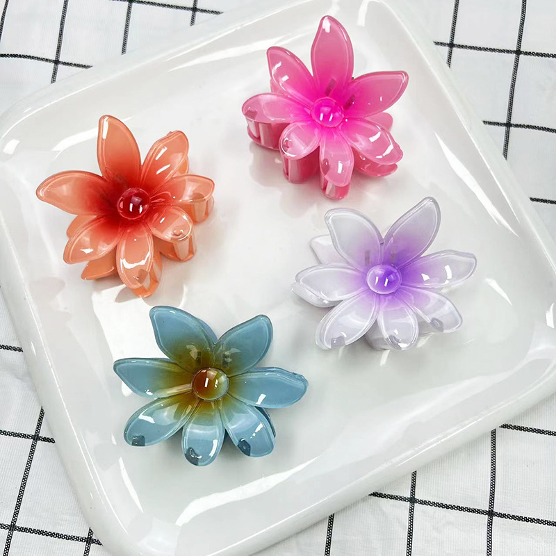 Casual, Daily Occasion Resin Material Elegant Lady Women's Plumeria Resin Hair Claws