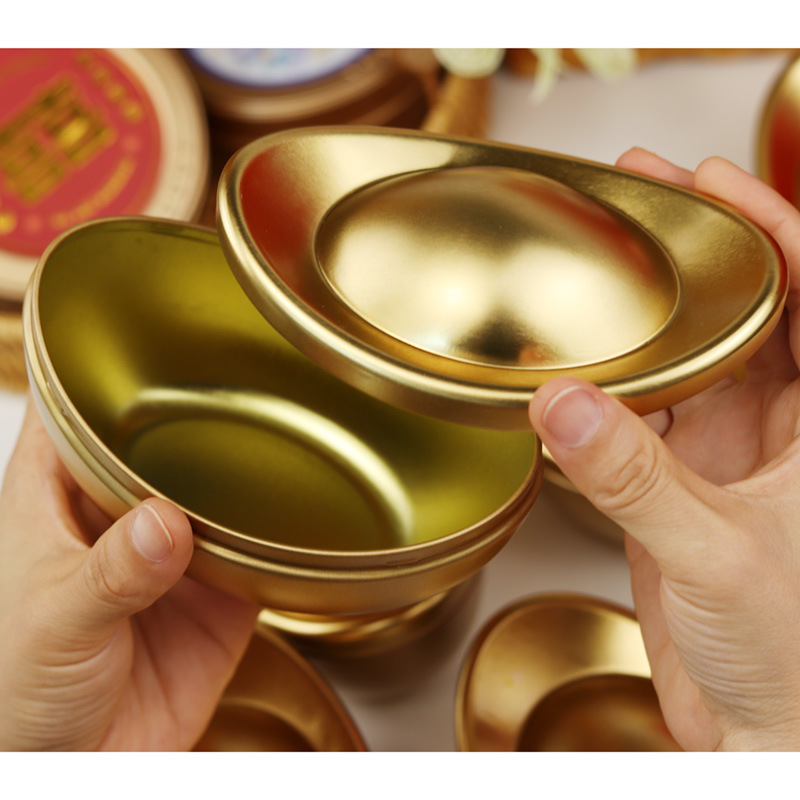 Año Nuevo Buena cabeza caja de metal en forma especial en stock Simulación de lingote de oro caja de hojalata caja de regalo de la empresa