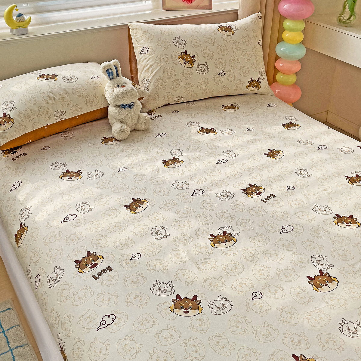 Café de leche bebé dragón