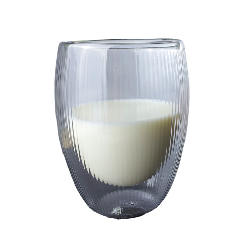 El hogar aislado de doble capa patrón vertical de vidrio bebida fría leche jugo taza de café creativo de doble capa de vidrio transparente taza de agua