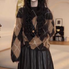 韩系氛围感穿搭撞色菱格套头毛衣女秋冬慵懒高级感宽松软糯针织衫