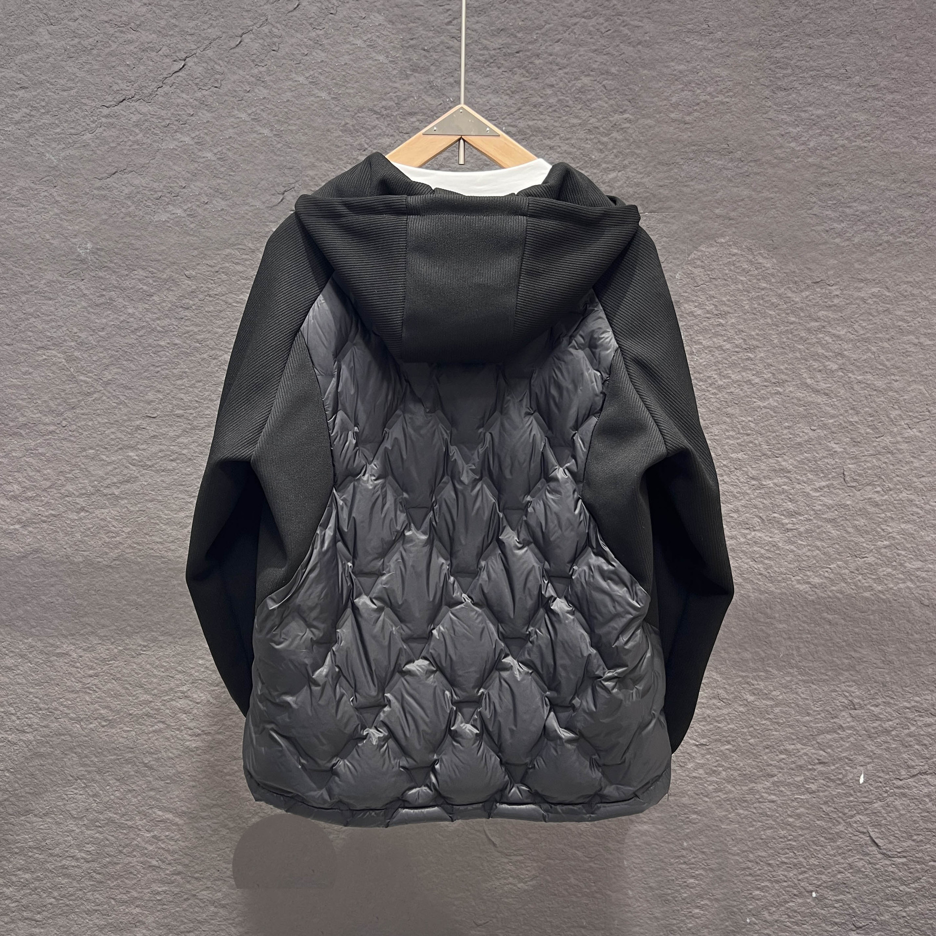 Winter fashionable knitted thin down jacket