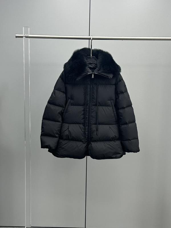 蒙家25ss M家新款Locustelle系列中长款连帽超大毛领女士羽绒服|undefined