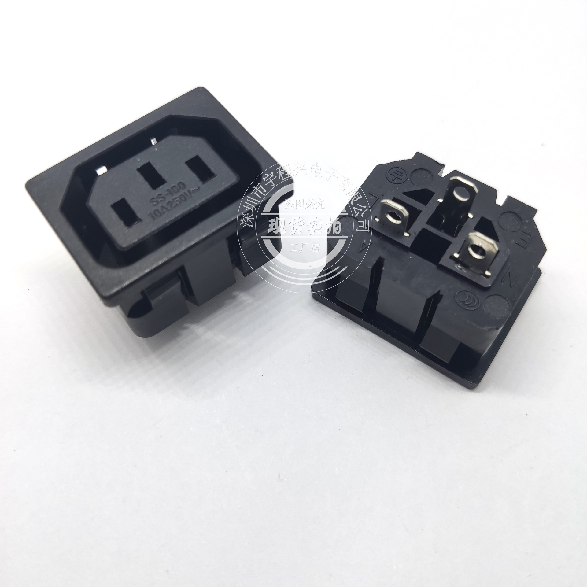 AC电源插座AC-06A全铜三孔品字母座三芯电源插座卡扣嵌入式SS-180
