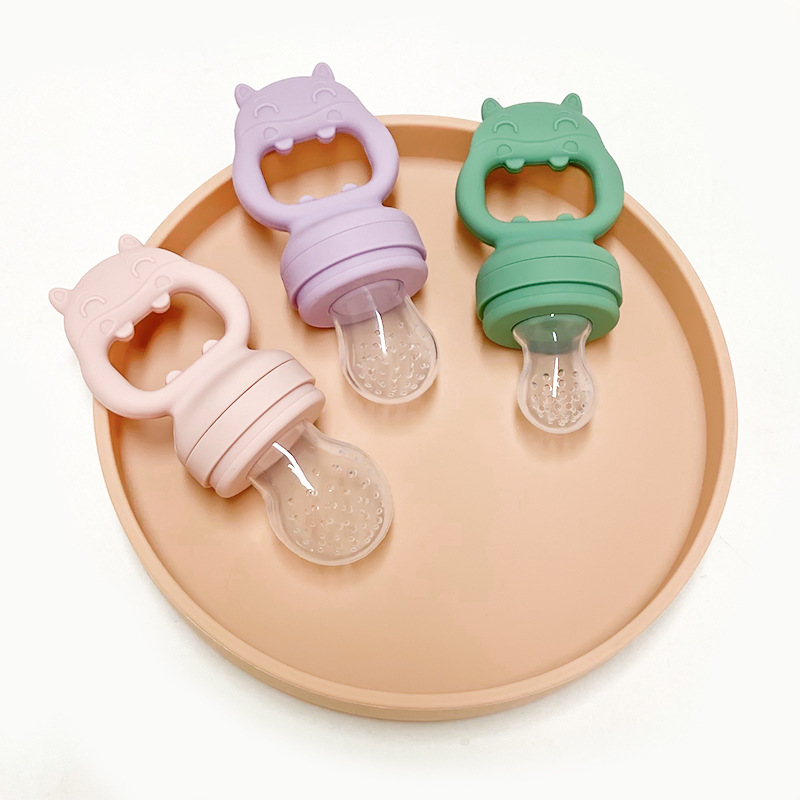 New baby fruit juice food supplement feeder full silicone bite bag mesh bag baby nipple teether fruit and vegetable music
