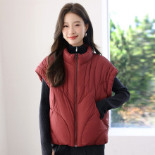 羽绒马甲女秋冬季外穿2025新款大码轻薄短款时尚妈妈半袖护肩背心