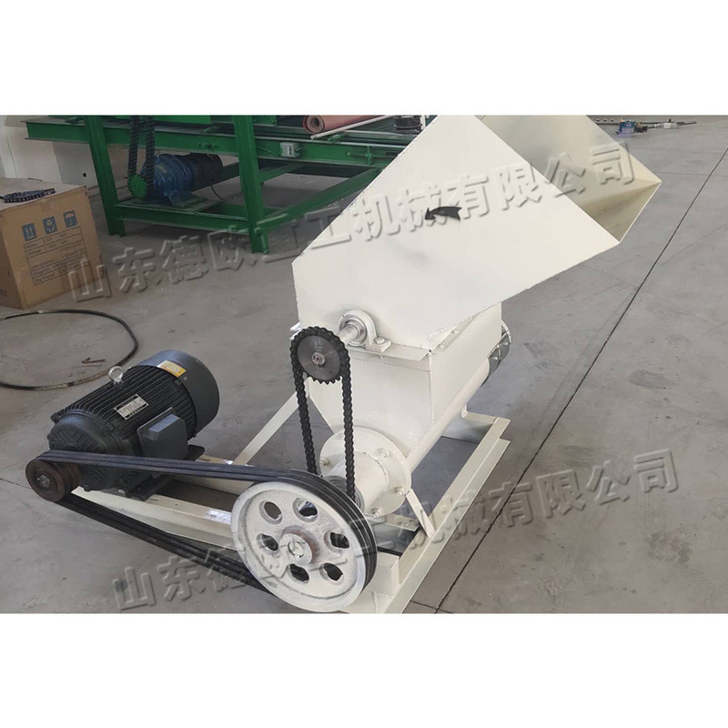 Liquefied gas foam lump machine waste foam packaging box material hot melting machine automatic foaming material forming machine