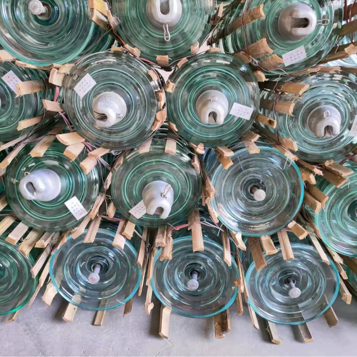 Упрочненное стекло изолятор FC70P/146, FC100P/146, FC120P/146 изолятор поставка