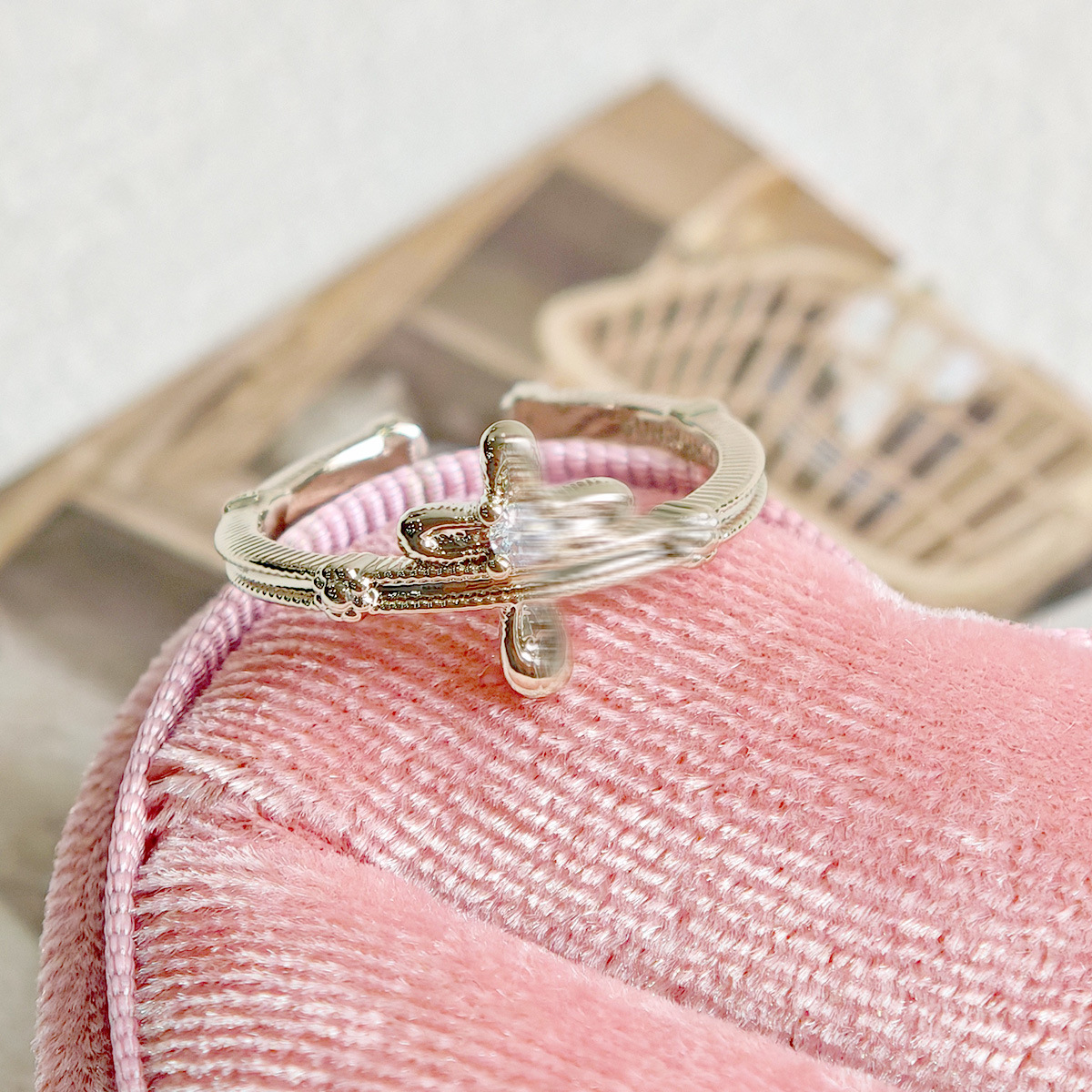 Jz0065 lace cross simple