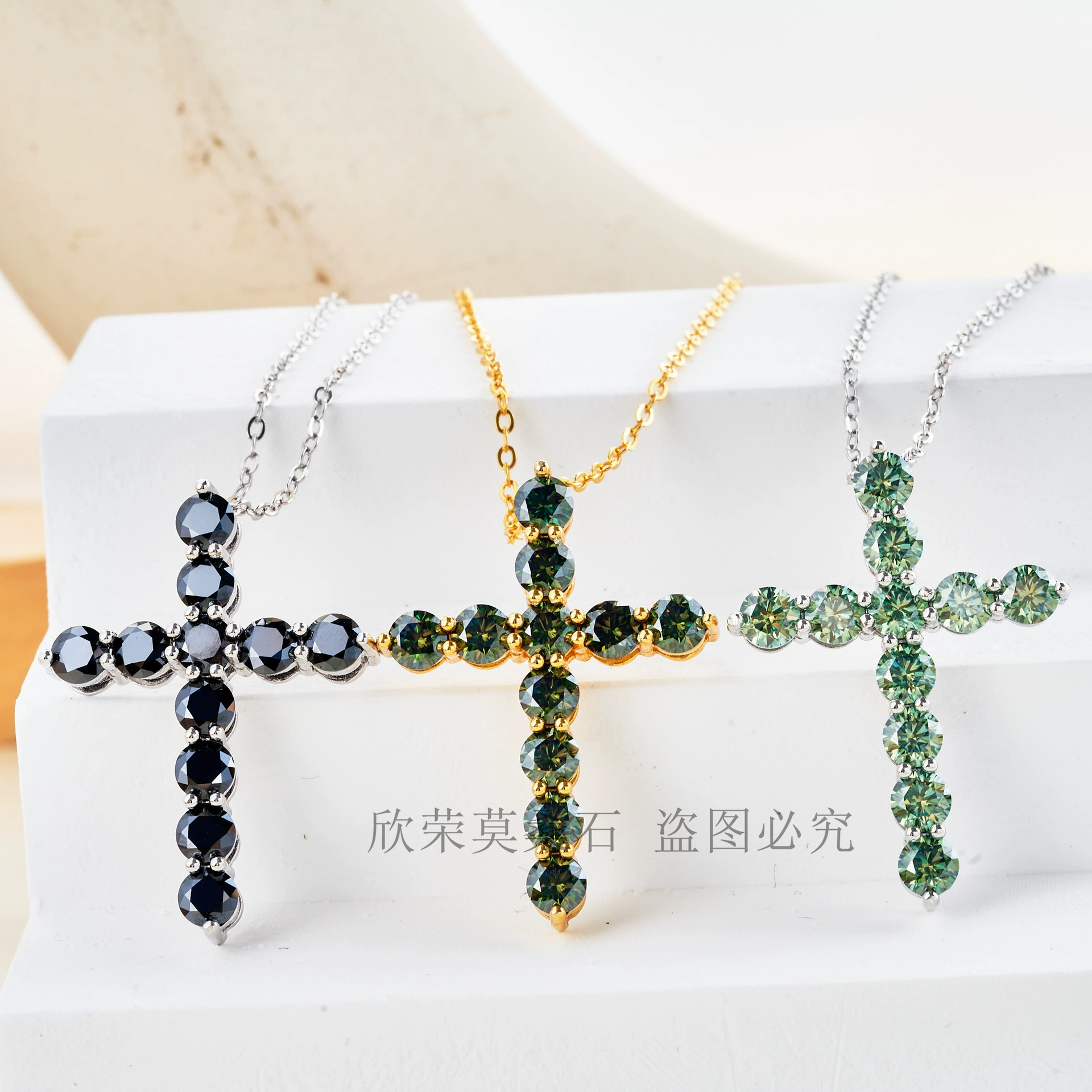 1.1 Карат Крест Муассанит Каменное ожерелье Женская чистая серебряная легкая роскошная ключица ожерелье все еще крест геометрический кулон