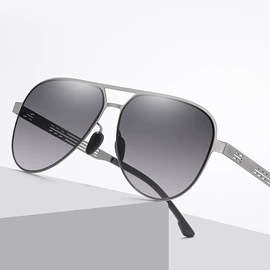 太阳镜;框架眼镜;老花镜