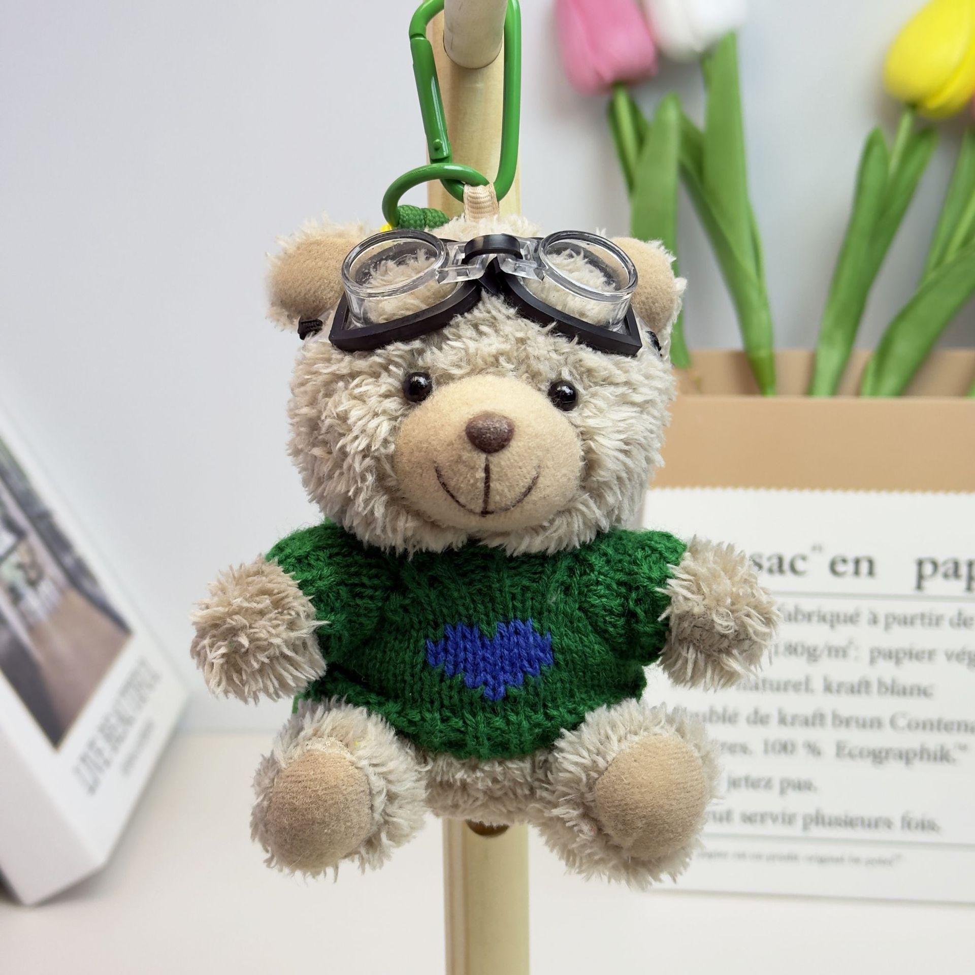 Suéter Teddy Bear Keychain bolsas colgantes muñecas de peluche creativas lindas gafas piloto Teddy Bear