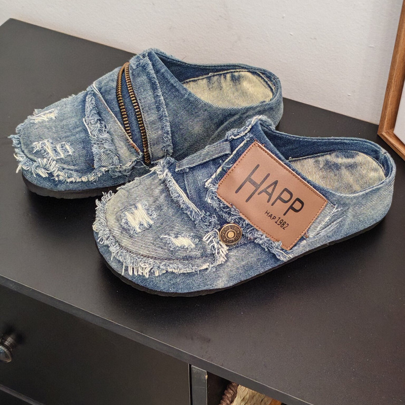 Retro Style Washed Denim Birkenstock-Style Half-Slipper for Women, 2026 New Summer Model, Outdoor Wear, Thick-Soled, Closed-Toe Sandals