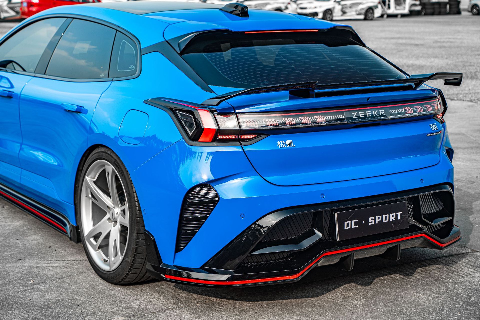Suitable for 21-26 model Zeekr 001 DC model wide-body modification front spoiler, side skirts, rear lip, and sporty rear wing kit