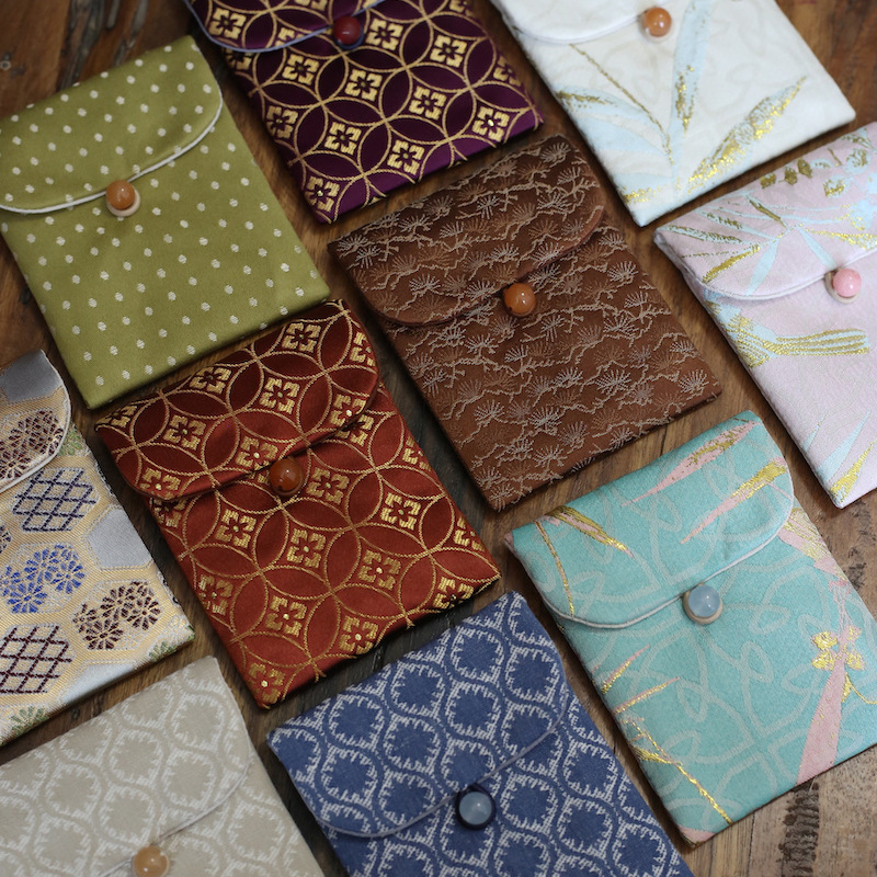 Tail order sample can be ordered brocade gift cloth bag Japanese style Wenwan bag jewelry storage bag flip wallet fabric Tail order sample can be ordered brocade gift cloth bag Japanese style Wenwan bag jewelry storage bag flip wallet fabric
