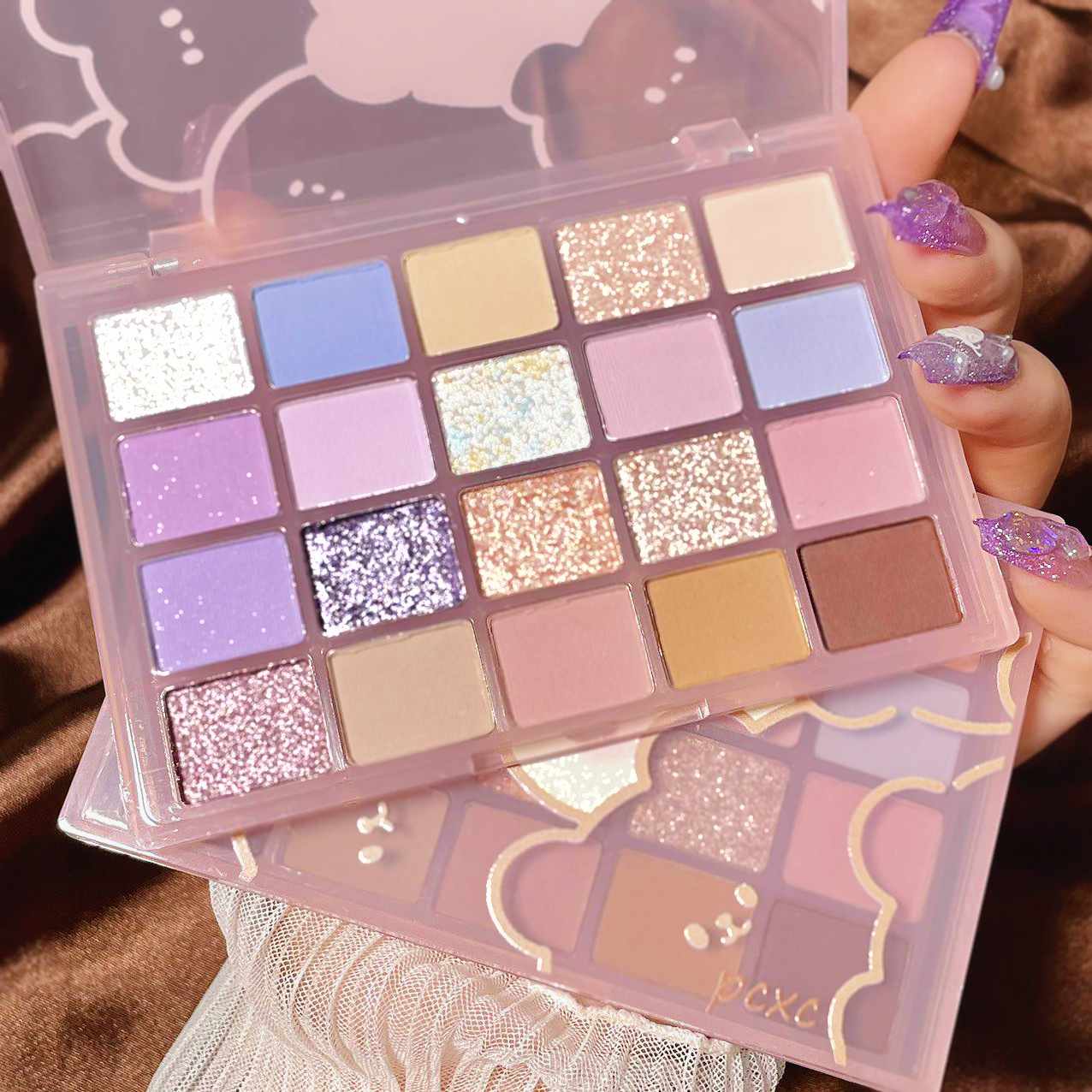 PCXC20 color pequeña sombra de ojos de corazón lindo rubor alto reparación de CD cara mate brillo sombra de ojos de dibujos animados de color tierra