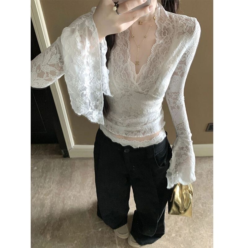 White V-neck Lace Base Shirt Women's Early Autumn Pure Sexy Slim-fit Slimming Long-sleeved T-shirt Niche Design Top