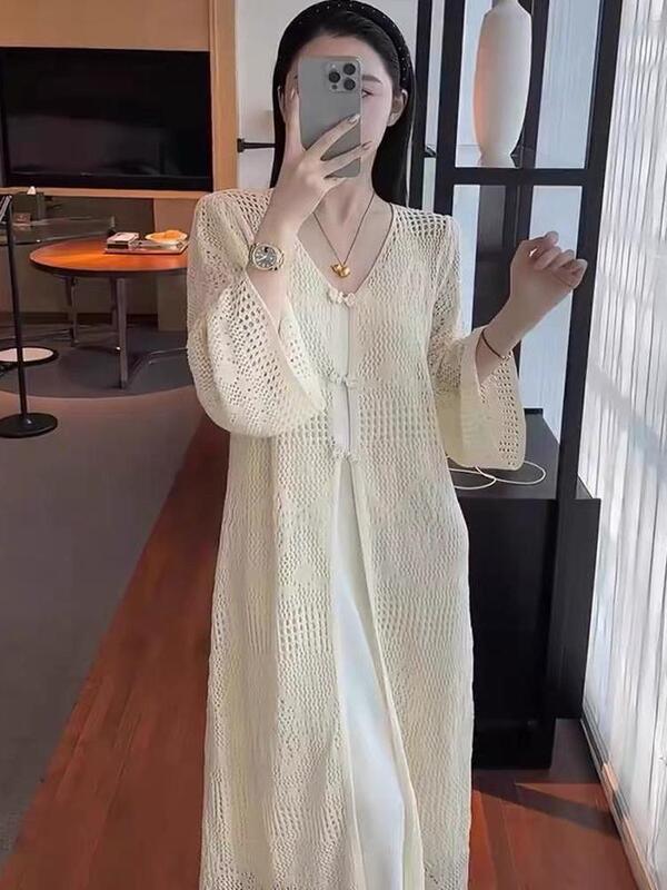 2026 New Style Chinese-Style Buttoned Mid-Length Knitted Hollow-Out Cardigan for Women, Loose Fit, Gentle and Elegant, Sun-Protective Cardigan for Spring and Autumn 2026 New Style Chinese-Style Buttoned Mid-Length Knitted Hollow-Out Cardigan for Women, Loose Fit, Gentle and Elegant, Sun-Protective Cardigan for Spring and Autumn