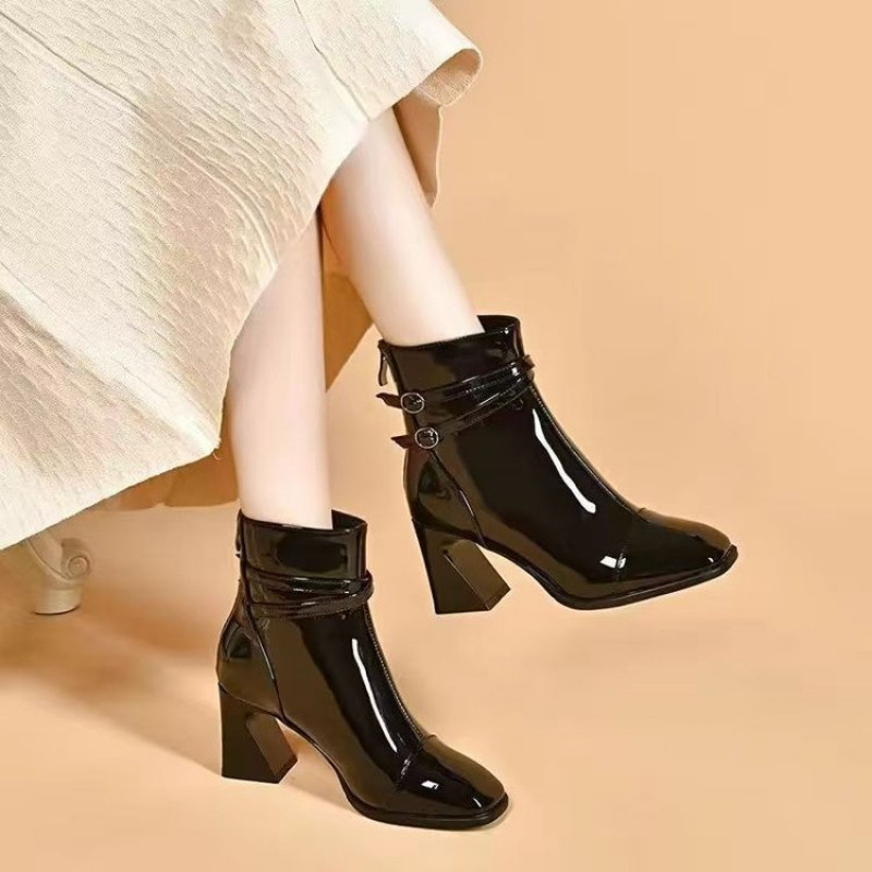 Brand Special Offer Genuine Leather Chunky High-Heeled Thick-Soled Fashion Short Boots for Women, New Autumn and Winter British Style, Fleece-Lined Warm Martin Boots Brand Special Offer Genuine Leather Chunky High-Heeled Thick-Soled Fashion Short Boots for Women, New Autumn and Winter British Style, Fleece-Lined Warm Martin Boots