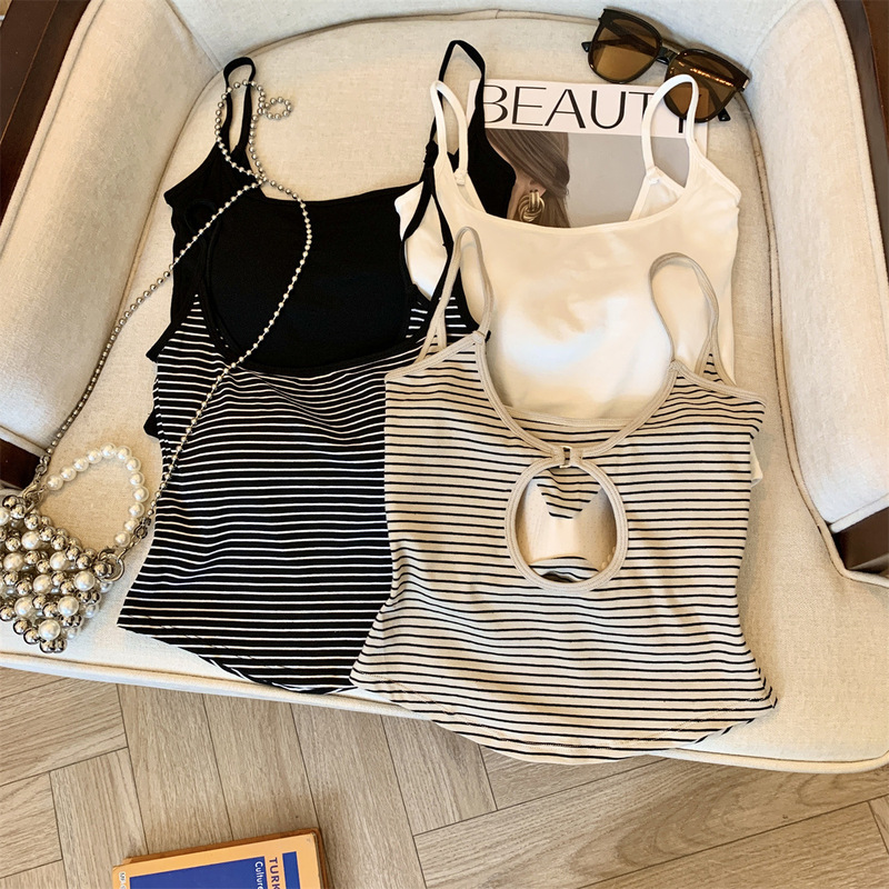 New Style Spicy Girl Striped Camisole with Fixed Cups and Chest Pads, Versatile for Both Inner and Outer Wear New Style Spicy Girl Striped Camisole with Fixed Cups and Chest Pads, Versatile for Both Inner and Outer Wear