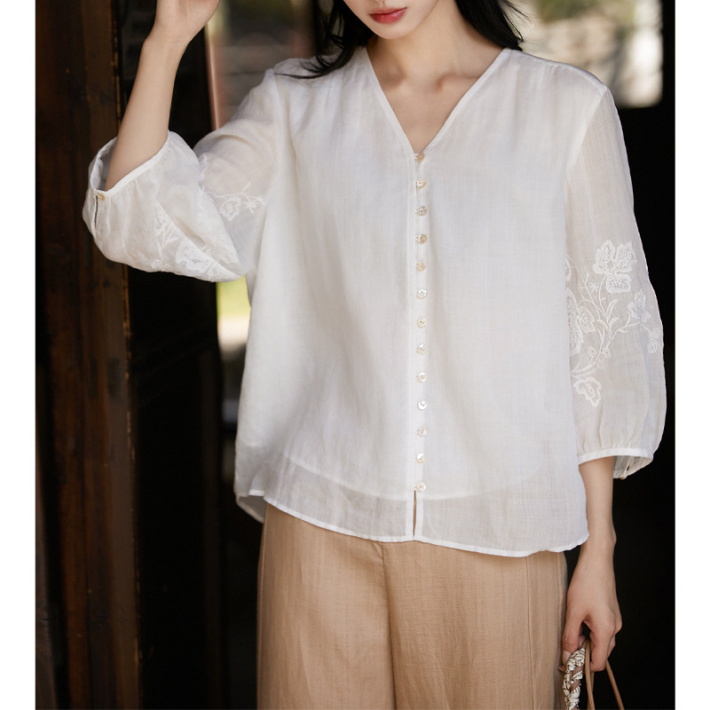| Human Muse | Smart Elegant Breathing Ramie V-Neck Embroidered Shirt Profile Shirt Small Top for Women