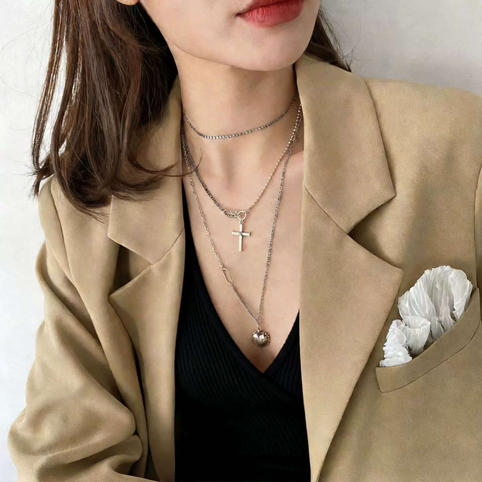 韩版新款爱心十字架吊坠项链女网红个性小众设计气质百搭颈链饰品