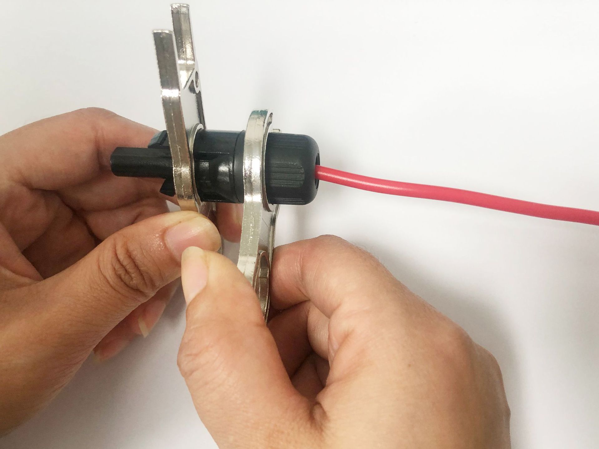 8e3ec1e56cacfce4d56bca72198878