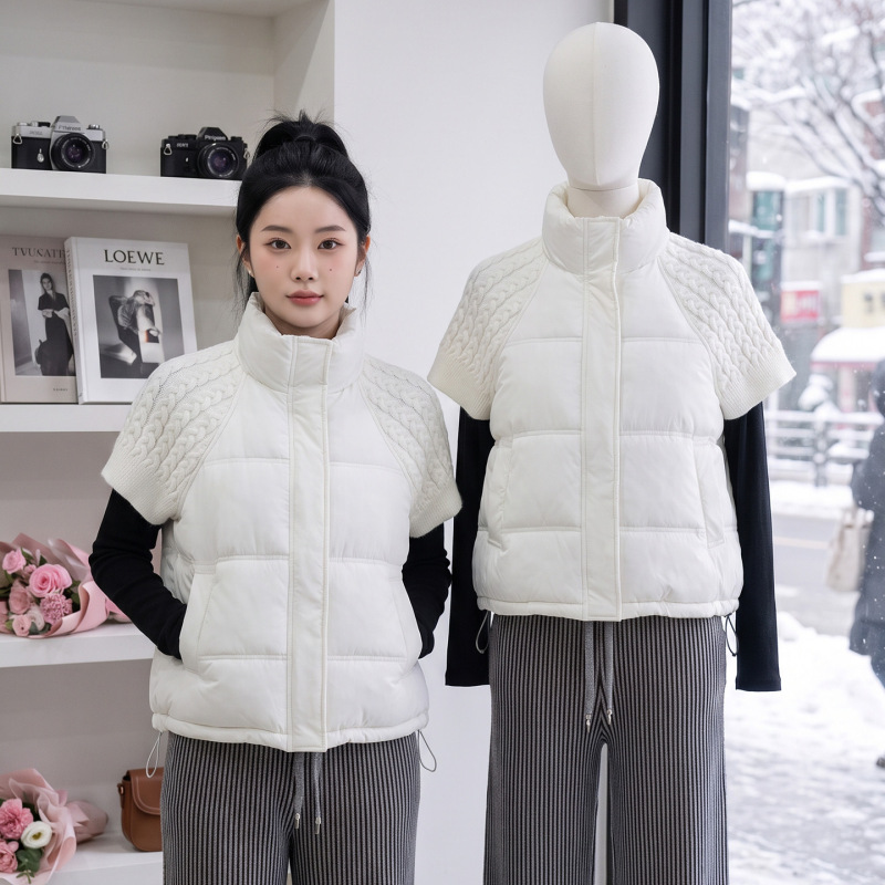 Autumn and winter women's knitted patchwork half-sleeve cotton vest with stand-up collar, drawstring hem, loose fit, versatile sleeveless jacket, wholesale supply