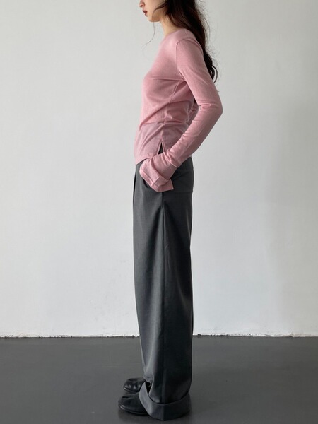 Woolen knitted design fashionable long-sleeve with a round collar