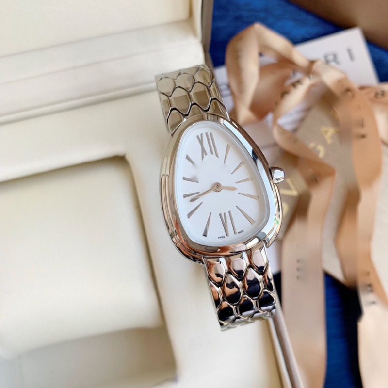Baojia reloj de serpiente moda reloj de mujer de París lujo ligero cuello blanco libro rojo recomendado