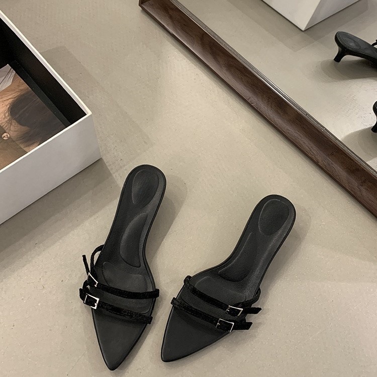 Mules pointed-toe stiletto heels