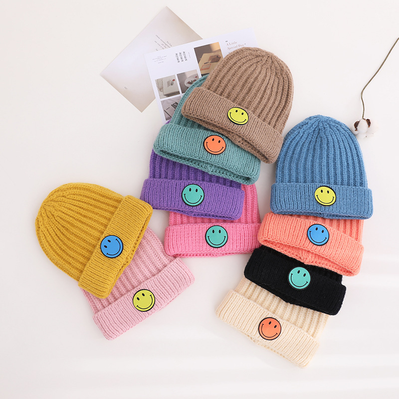 Children's Knitted Hat Round Label Color Smiley Hemp Pattern Woolen Hat Winter Warm Hood display picture 2