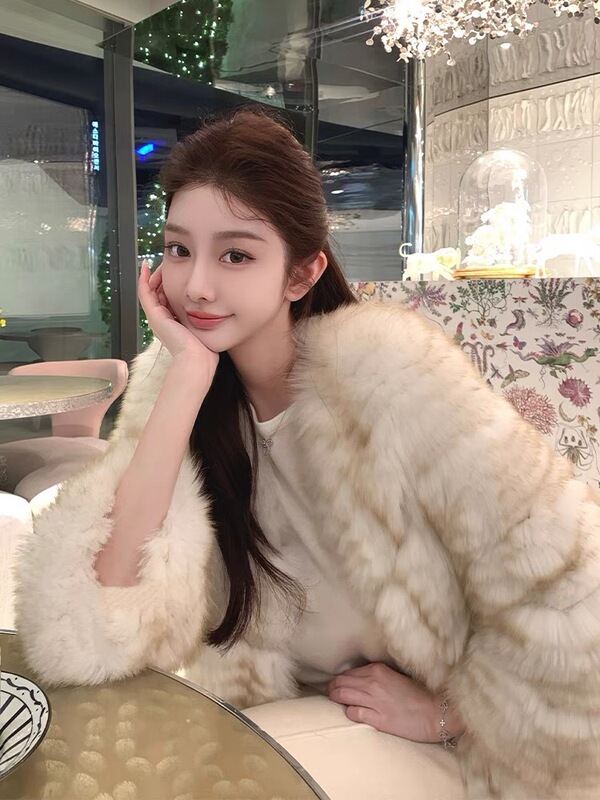 韩雨嘉乖娇金渐层法式贵气V领狐狸毛皮草女装秋冬宽松外套|undefined