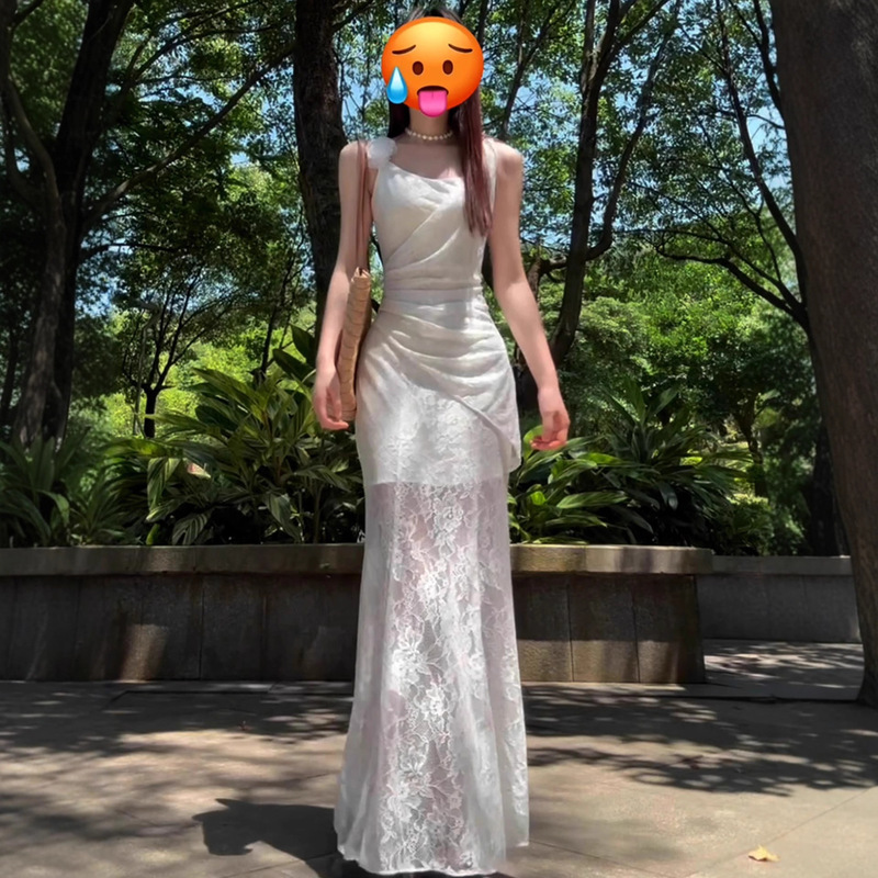法式气质高级感白色蕾丝吊带连衣裙子女夏季2025新款修身包臀长裙|undefined