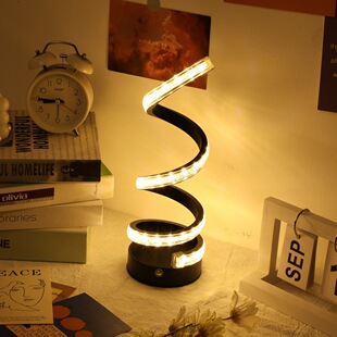 2026�羳��̌����F������LED̨�����ҿ͏d�b�USB��ɫ���Сҹ��