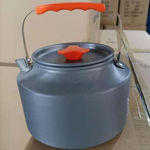 Outdoor kettle, outdoor camping kettle, portable tea and coffee pot, picnic aluminum alloy exquisite kettle 0.8L